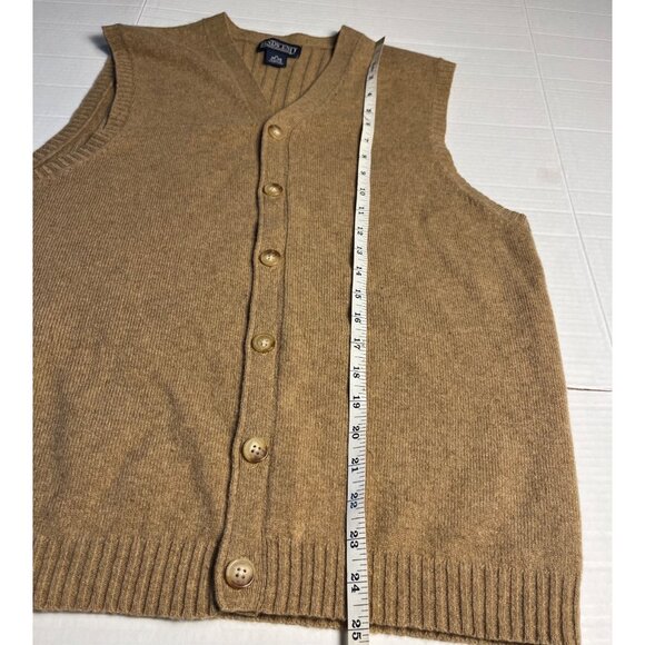 Lands End Mens Medium Lambswool Camel Button-Front Cardigan Vest preppy - Picture 9 of 9